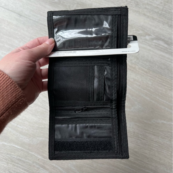 Nylon Velcro Trifold Wallet - Picture 4 of 5